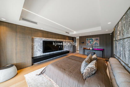 bde7f6bf7ec41ed9b04645962fad8ecd - 42