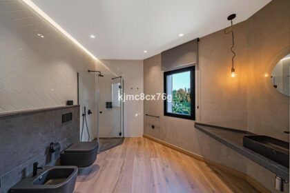 bde7f6bf7ec41ed9b04645962fad8ecd - 49