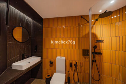 bde7f6bf7ec41ed9b04645962fad8ecd - 53