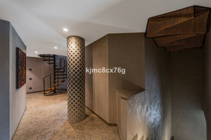 bde7f6bf7ec41ed9b04645962fad8ecd - 54