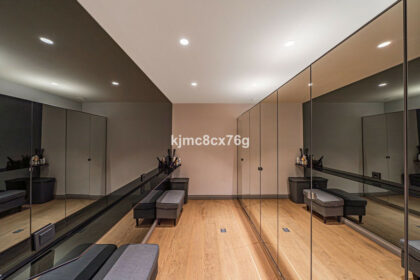 bde7f6bf7ec41ed9b04645962fad8ecd - 63