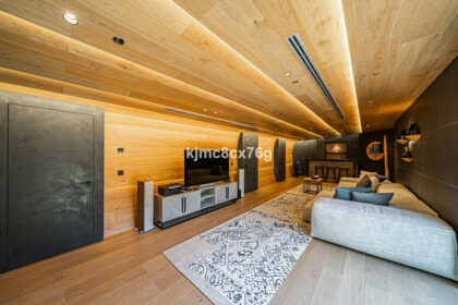 bde7f6bf7ec41ed9b04645962fad8ecd - 79