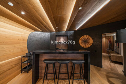 bde7f6bf7ec41ed9b04645962fad8ecd - 84