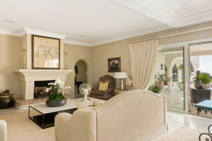 be6597fb6135c896258afe41bee9e68c - 13