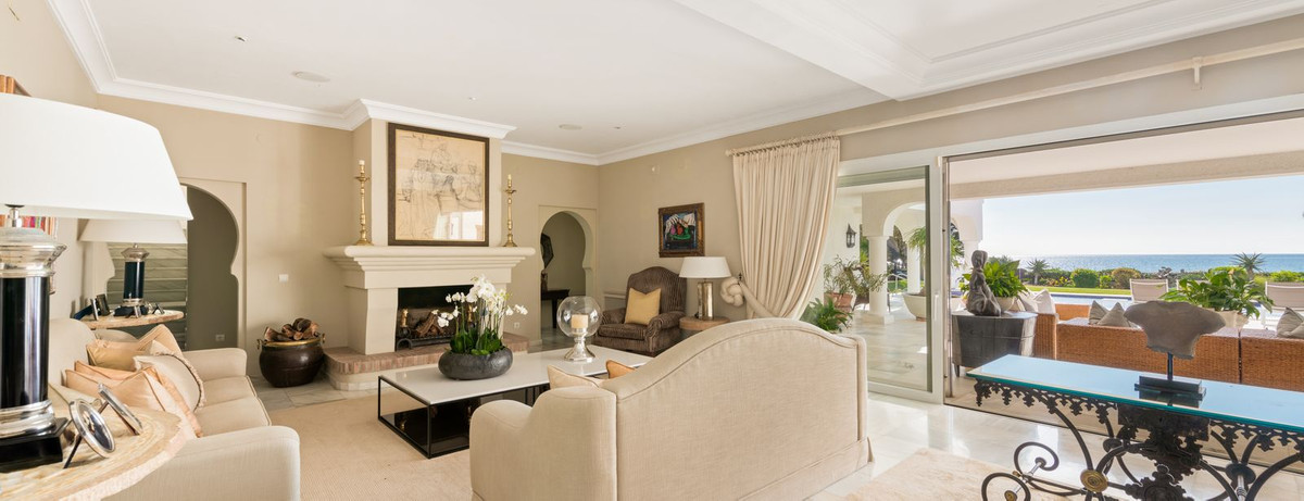 be6597fb6135c896258afe41bee9e68c - 13