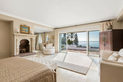 be6597fb6135c896258afe41bee9e68c - 21