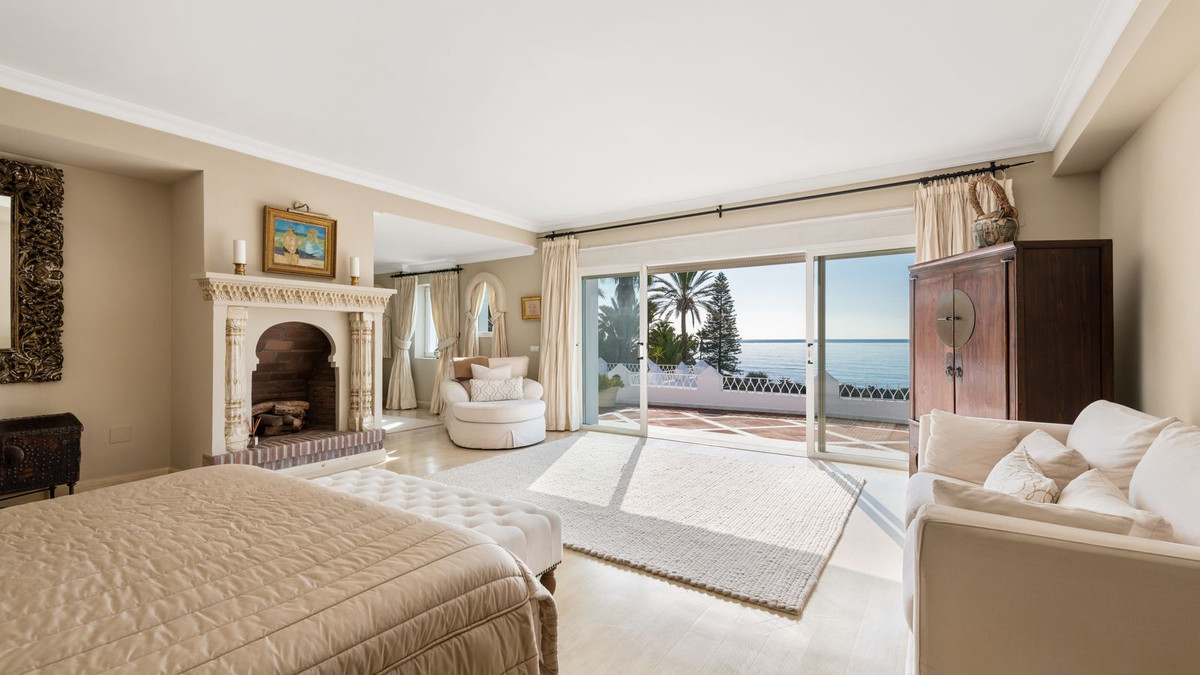 be6597fb6135c896258afe41bee9e68c - 21