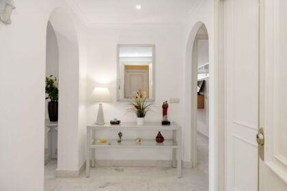 bfa764c5b8cae567d9bc9decabbdde95 - 24