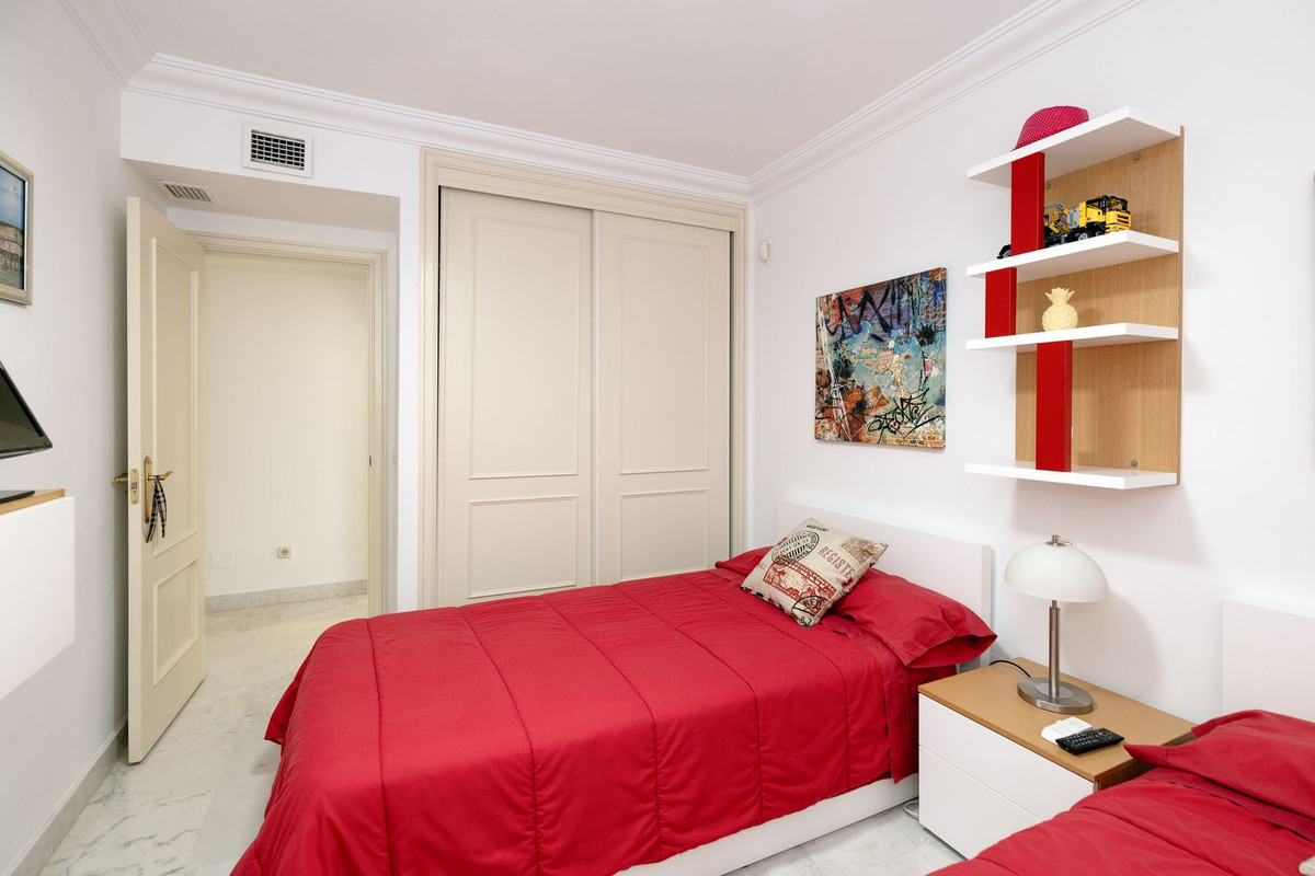 bfa764c5b8cae567d9bc9decabbdde95 - 36