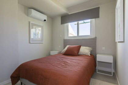 c0199ba43d41521b8318547123656ad6 - 11