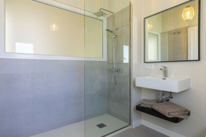 c0199ba43d41521b8318547123656ad6 - 16