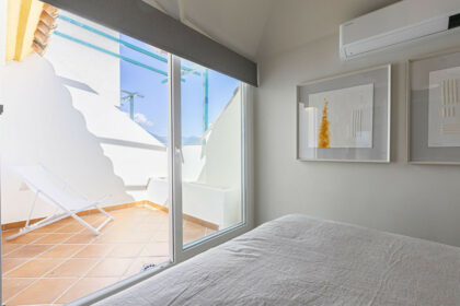 c0199ba43d41521b8318547123656ad6 - 17