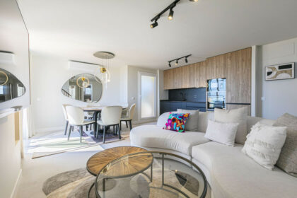 c0199ba43d41521b8318547123656ad6 - 3