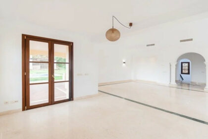 c0700a9318a35c7ae6a6044c016d750e - 13