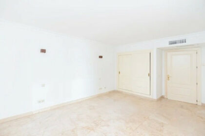 c0700a9318a35c7ae6a6044c016d750e - 22