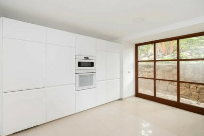 c0700a9318a35c7ae6a6044c016d750e - 8