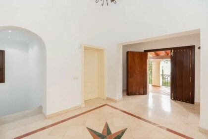 c0700a9318a35c7ae6a6044c016d750e - 9