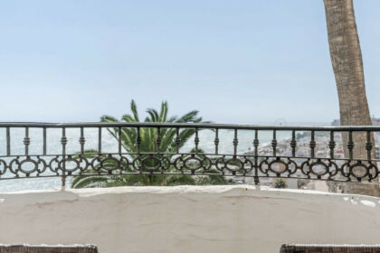 c0908b93f2fab4768dfdd20cf03a7f83 - 16