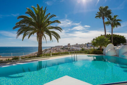 c0908b93f2fab4768dfdd20cf03a7f83 - 26