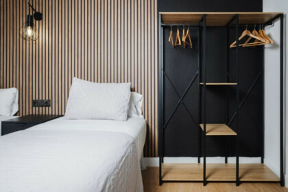 c0a4a64dfc7cf0e6c03c1984ea8a8ba9 - 3