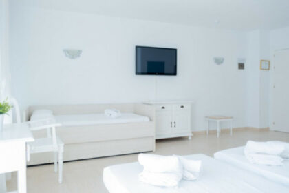 c0a4a64dfc7cf0e6c03c1984ea8a8ba9 - 6