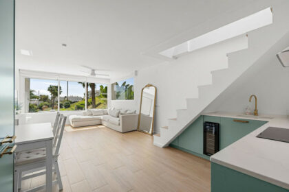 c0c239cf59dc679f665a2b80ec7cbab6 - 7