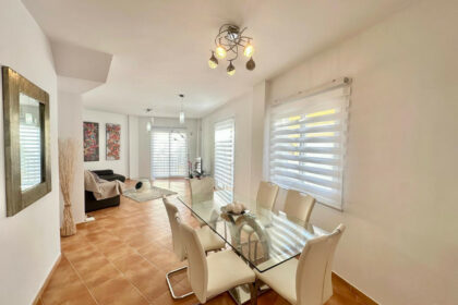 c18d220e06bf5b360f379e499251af75 - 10