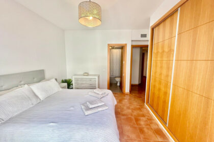 c18d220e06bf5b360f379e499251af75 - 16