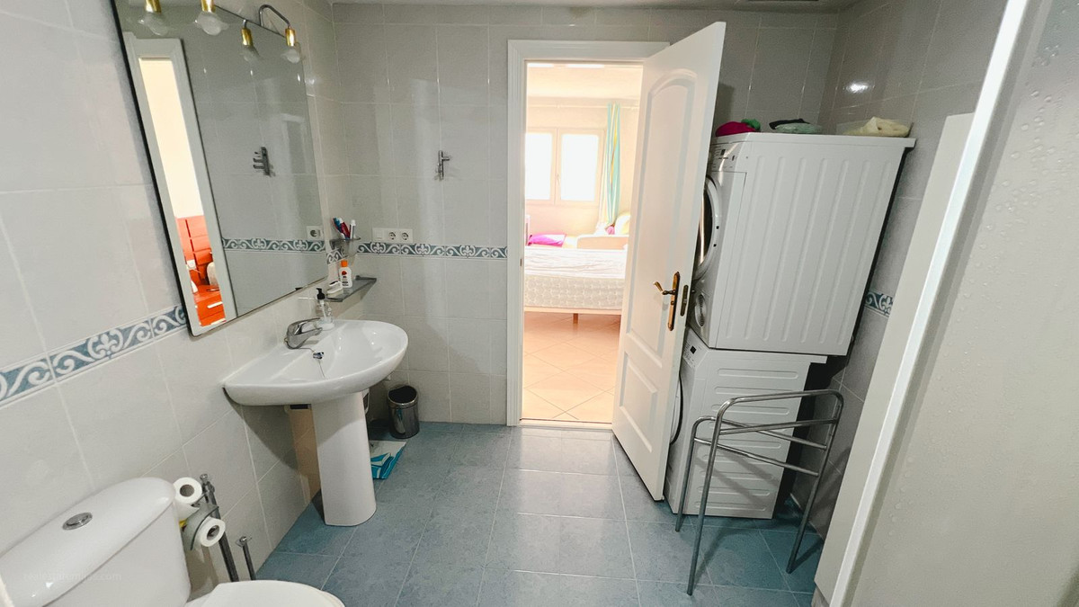 c1d35b2b2b5d5922bf81adf835b5693e - 10