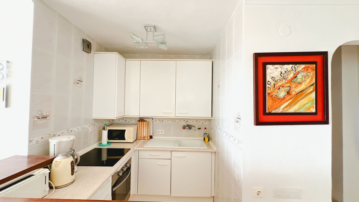 c1d35b2b2b5d5922bf81adf835b5693e - 7