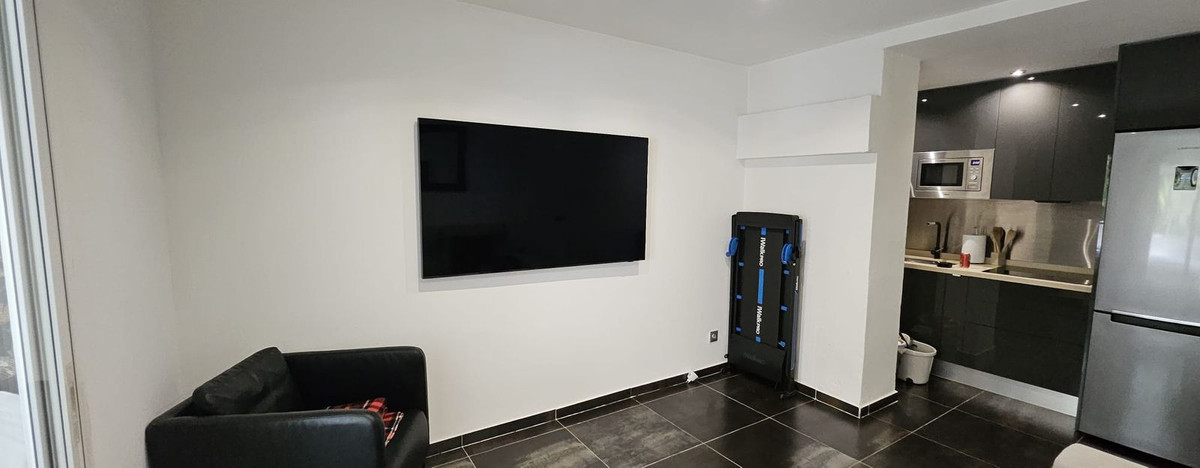 c2e527ede364da8eb79f631e9622fee1 - 18