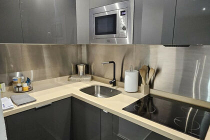 c2e527ede364da8eb79f631e9622fee1 - 21