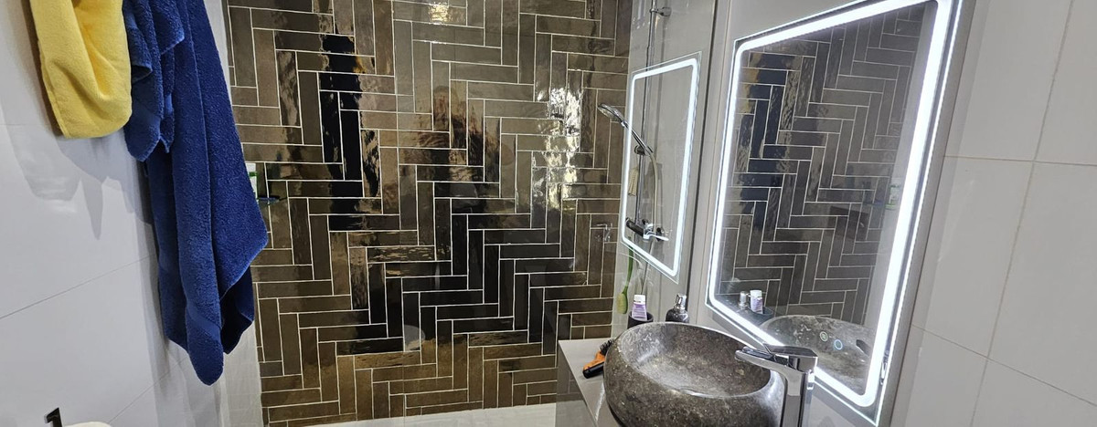 c2e527ede364da8eb79f631e9622fee1 - 27