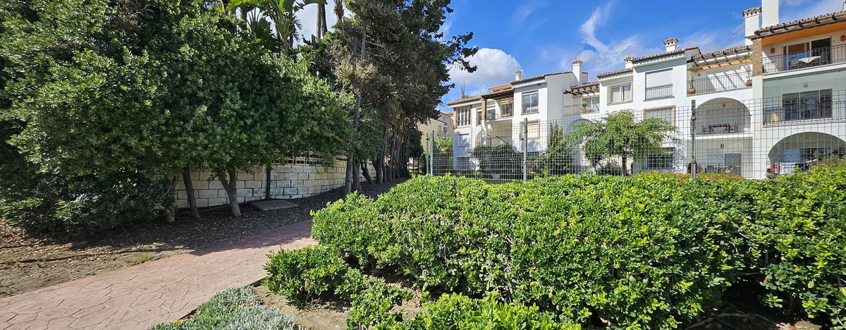 c2e527ede364da8eb79f631e9622fee1 - 3