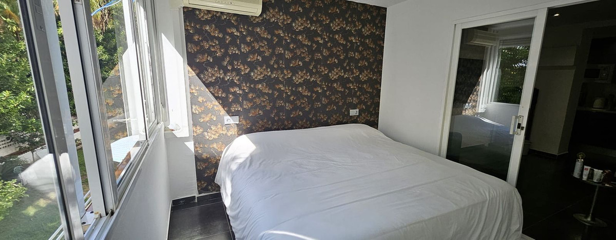 c2e527ede364da8eb79f631e9622fee1 - 30