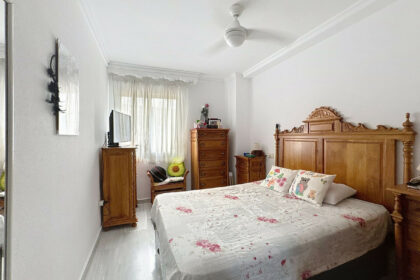 c301ee7598957944f6a52811ce1a25c4 - 12