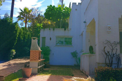 c307376c5e8faa90202e3ec9e1f55f65 - 12