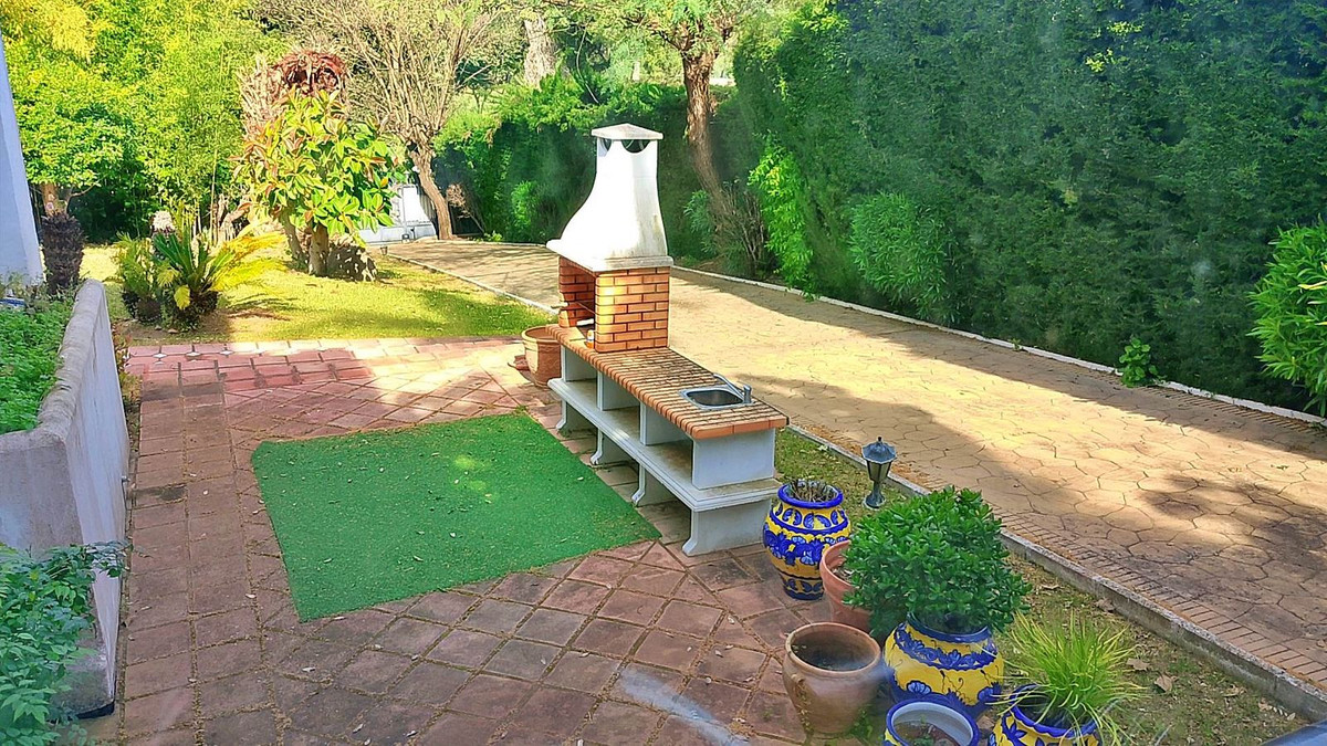 c307376c5e8faa90202e3ec9e1f55f65 - 13