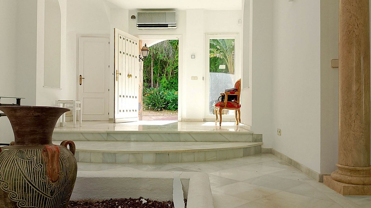 c307376c5e8faa90202e3ec9e1f55f65 - 22