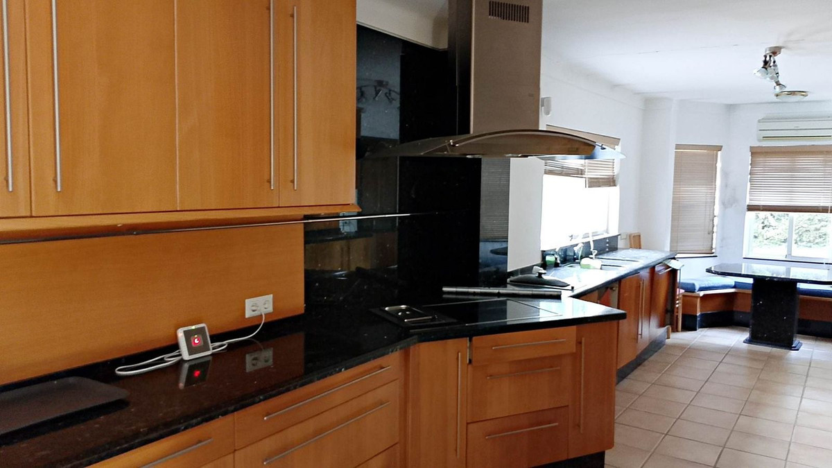 c307376c5e8faa90202e3ec9e1f55f65 - 38