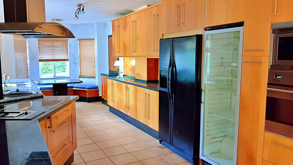 c307376c5e8faa90202e3ec9e1f55f65 - 39