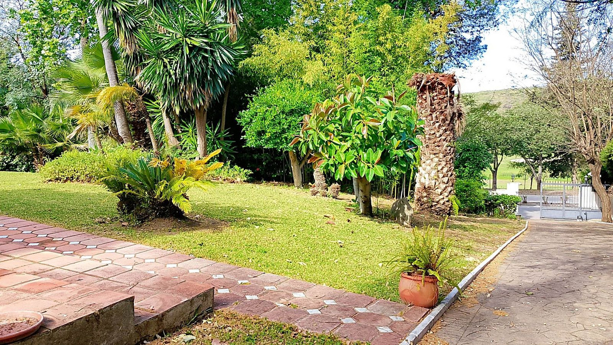 c307376c5e8faa90202e3ec9e1f55f65 - 61