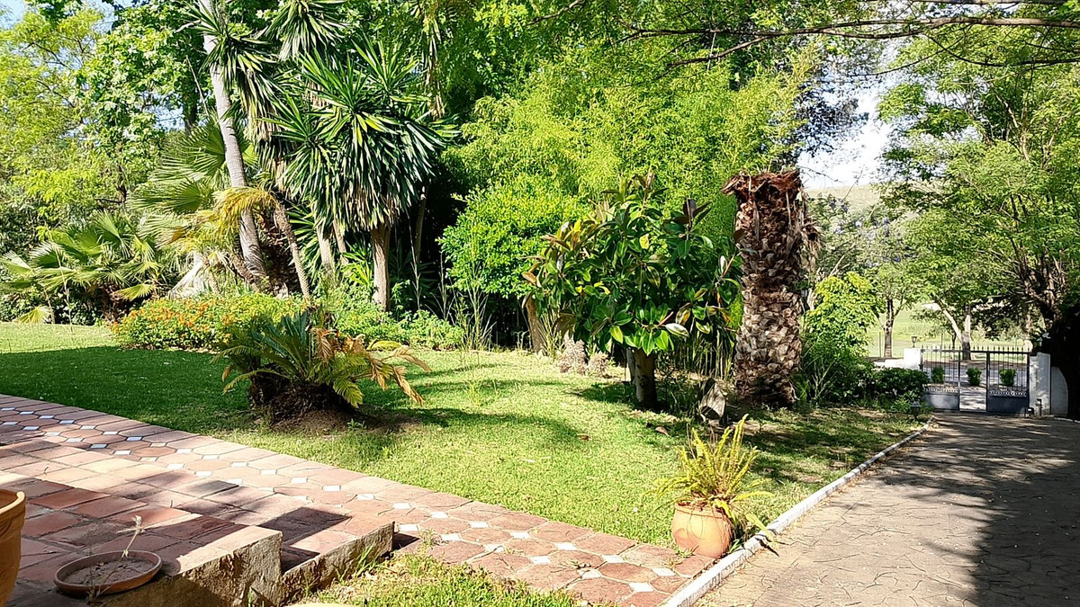 c307376c5e8faa90202e3ec9e1f55f65 - 62