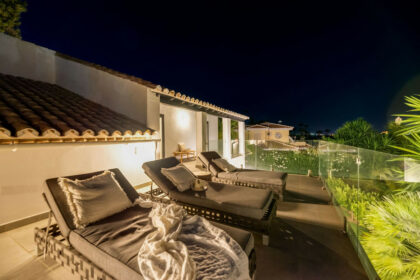 c3643259fb579e934950fd6bffd0f873 - 19