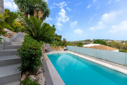 c3643259fb579e934950fd6bffd0f873 - 21