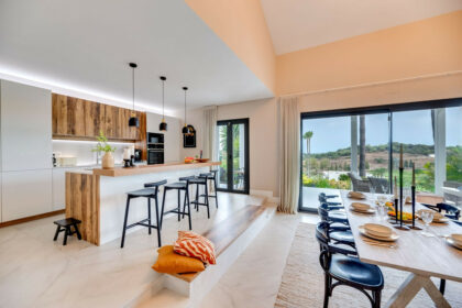 c3643259fb579e934950fd6bffd0f873 - 3