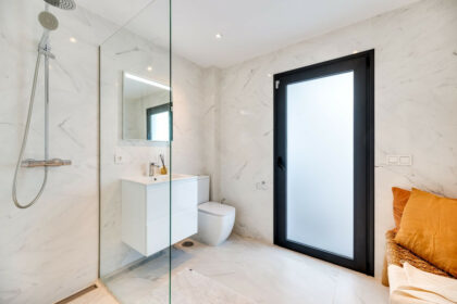 c3643259fb579e934950fd6bffd0f873 - 30