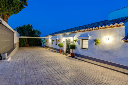 c3643259fb579e934950fd6bffd0f873 - 41