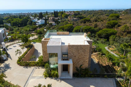 c3ad1bc49112267bca7ac554a1854b5f - 32