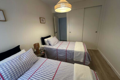 c43246de034264dea7e70e738f2755da - 10